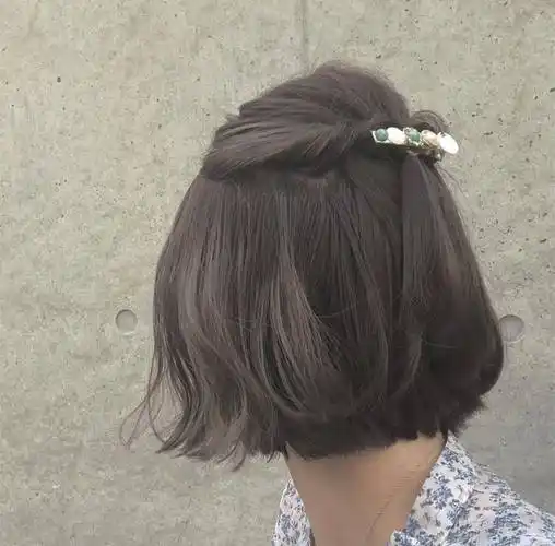 半扎头也可以有多种扎法!