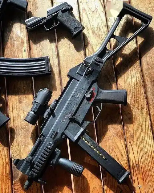 【上古游戏里的b35】hk公司ump冲锋枪图集_战术_备份_公众