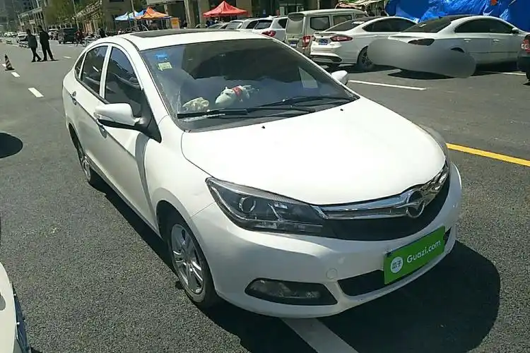 海马m3 2015款 1.5l 手动精英天窗版 基本信息