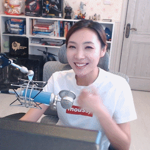 女流表情包第四弹吃货合辑:可太好吃了