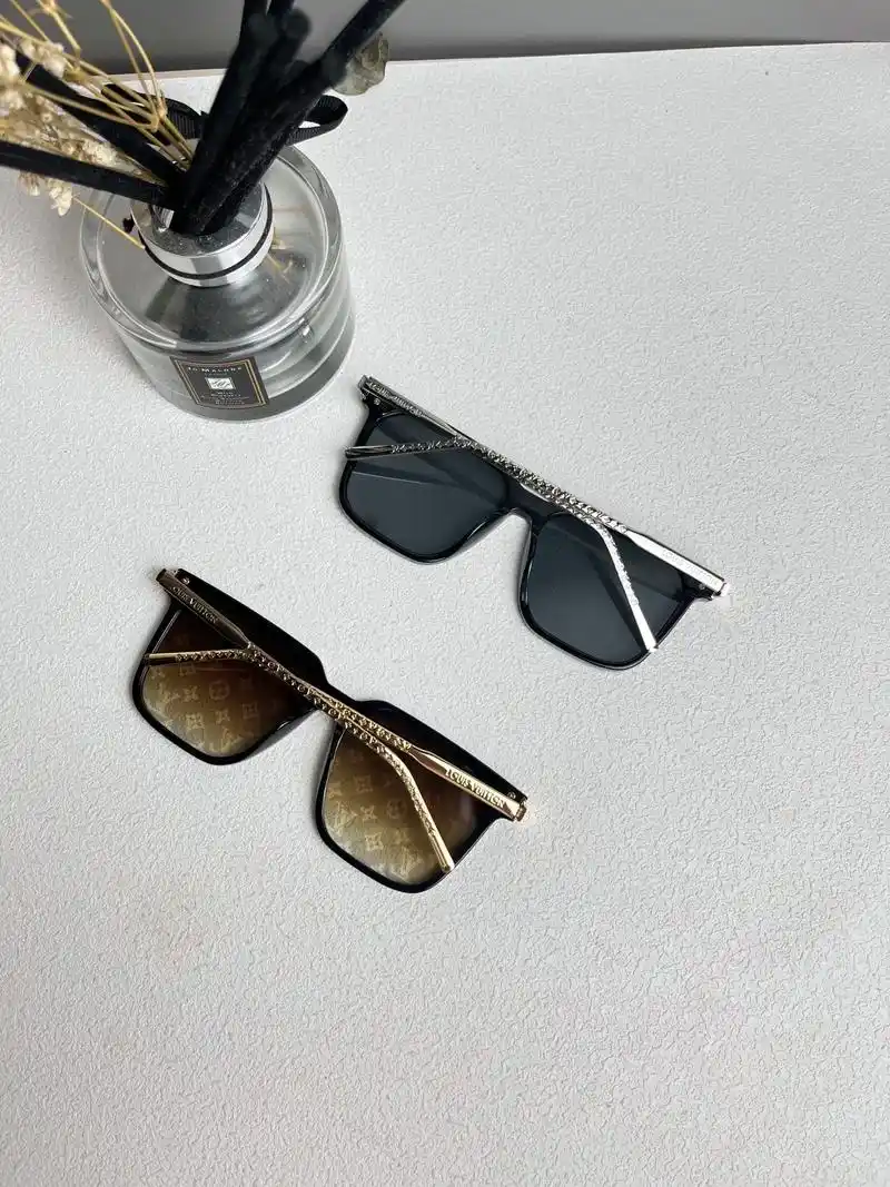 lv黑武士系列太阳眼镜.lv系列的re square 方形太 - 抖音