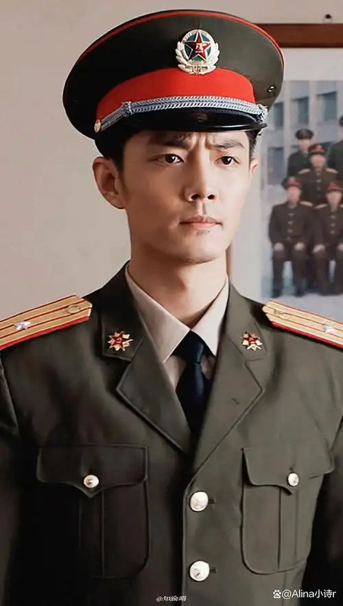肖战王牌部队身着不同时期军装的顾一野