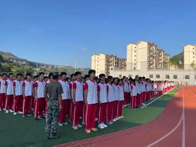 火辣辣的天气 火辣辣的激情_铜仁市沿河新世纪高级中学