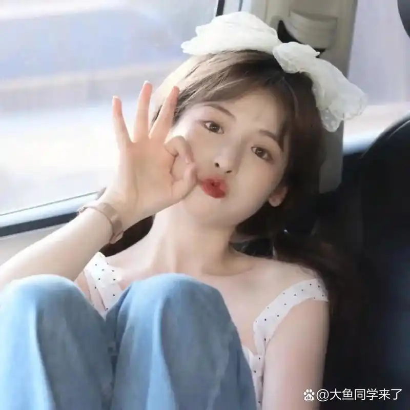 ins清新治愈超纯欲风女生头像