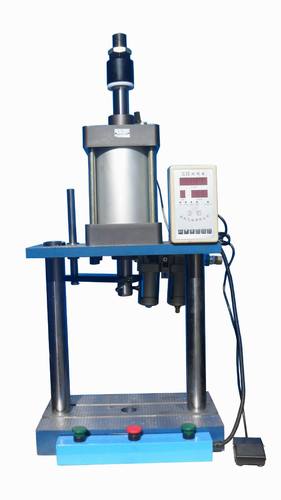 专业生产1吨力小型气动压机气动冲床空气压机气动压床