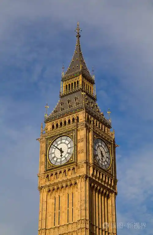 英国伦敦著名的大本钟塔