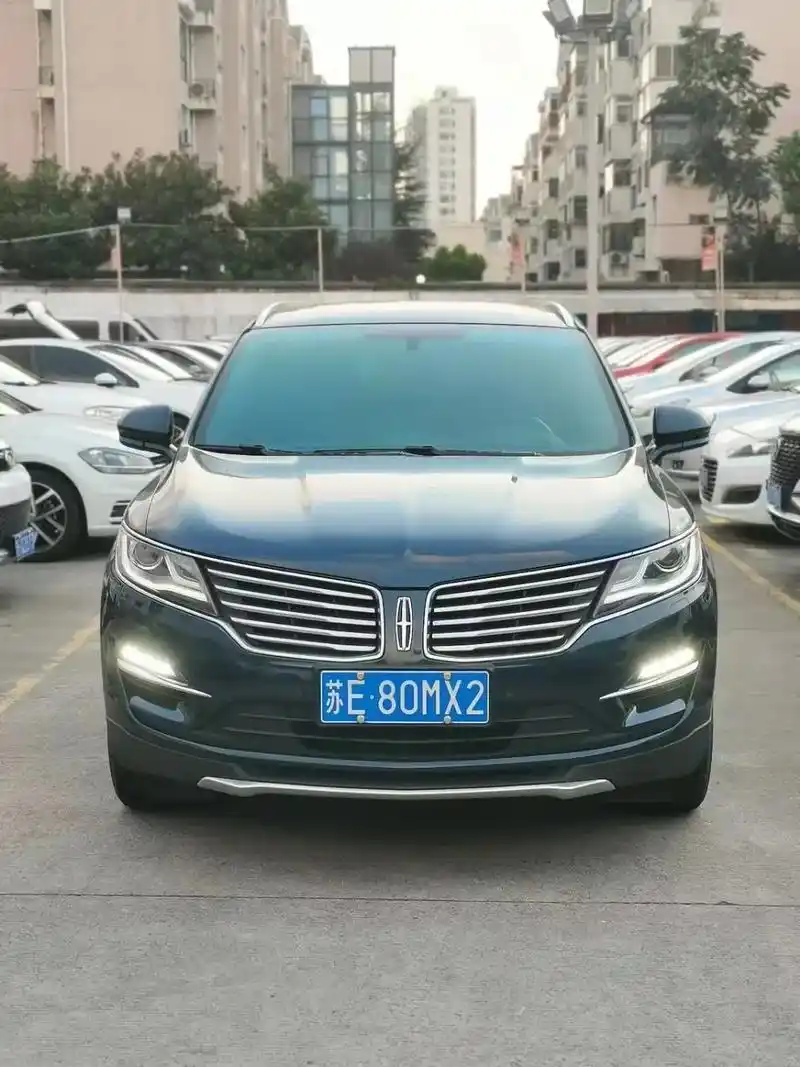 2016年8月林肯mkc  2.0t.拿下2016年8月林肯 - 抖音