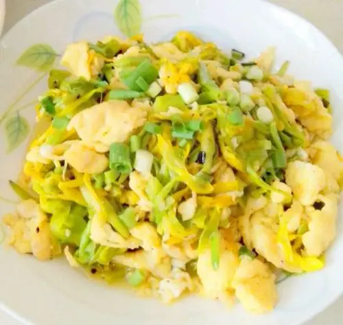 黄花菜炒鸡蛋的做法_菜谱_豆果美食
