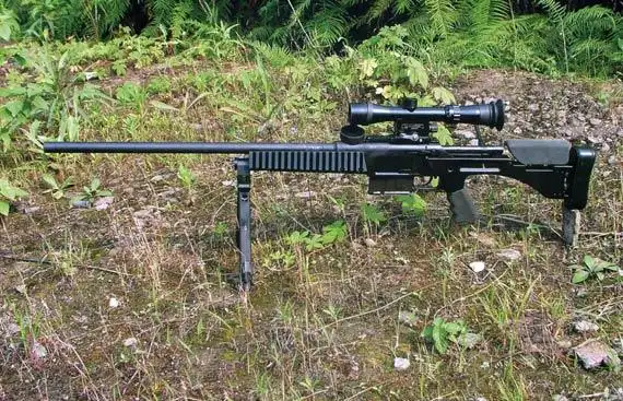 图文:国产新型js-7.62mm狙击步枪