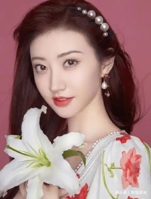 强捧不红的5位女星李一桐还好她当38次女主都没混个脸熟