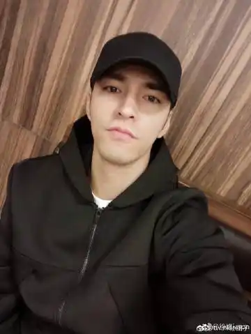 徐峰jason##盛势徐峰# 所以我昨晚就兴奋的. 来自twinkle团子 - 尾