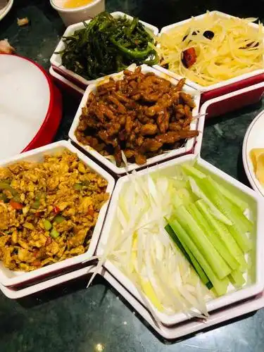 老郑家东北春饼(民治店)-"周末来试了一下这家东北菜,两个人点了这几.