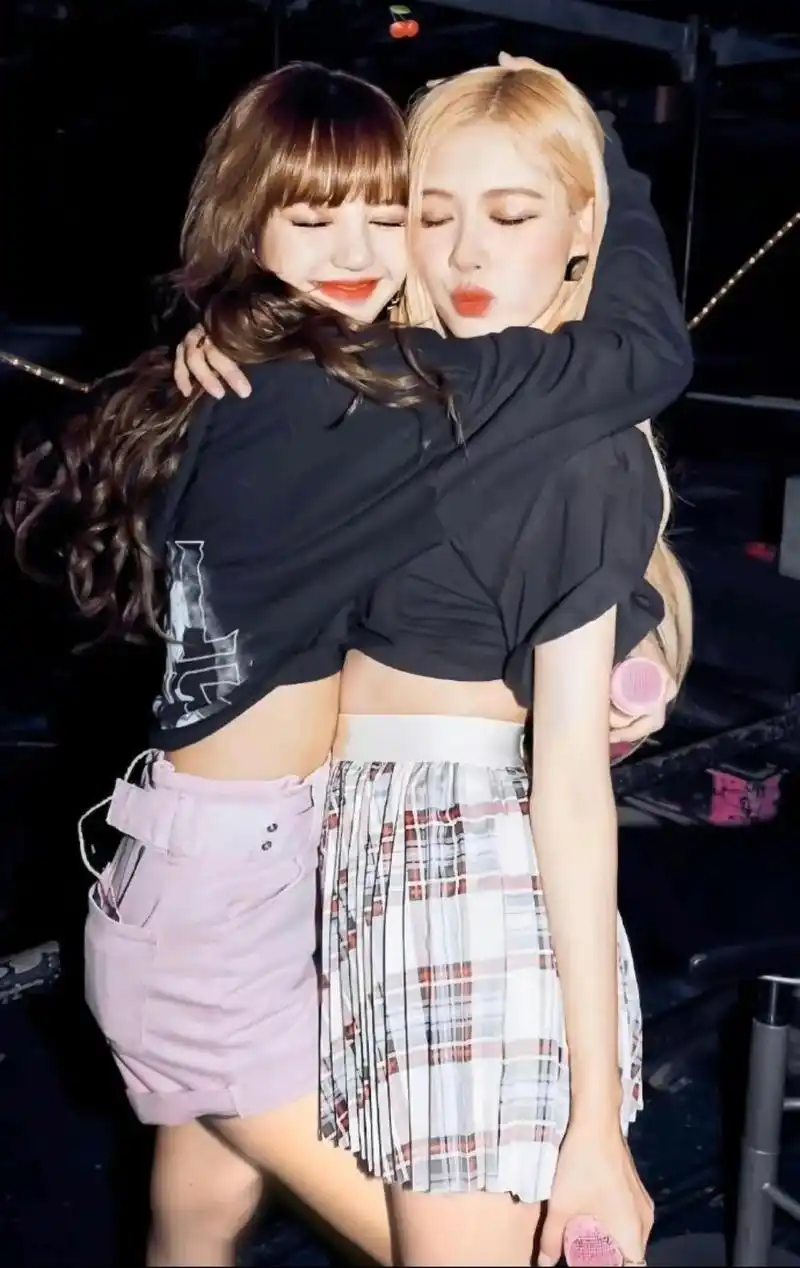 blackpink科切拉舞台  #五花肉cp #lisa  - 抖音