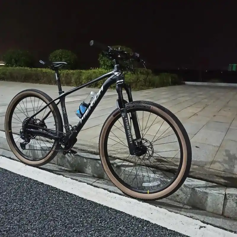 美利达挑战者900 喜新厌旧了,自用的最新款挑战者900,准新车一台,只骑