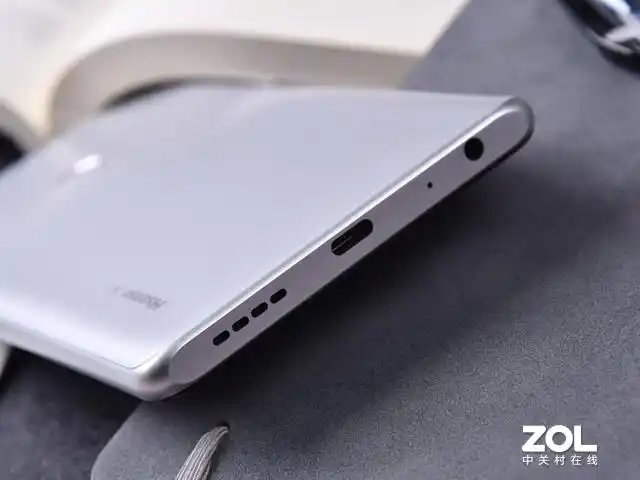 首款支持5g的彩墨屏手机 海信阅读手机a7图赏