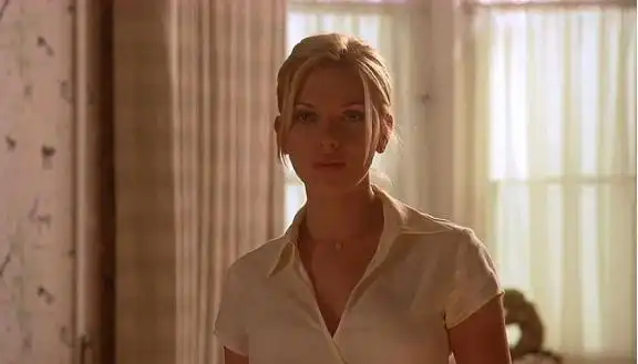 电影《赛末点》:斯嘉丽·约翰逊的颜值巅峰之作!