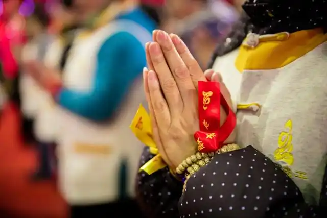 抄经功德殊胜行,无边胜福皆回向,愿此万人誊写《普门品》功德回向众生