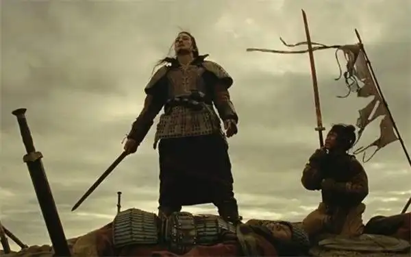 30岁的项羽乌江自刎,用生命谱写的《垓下歌》,唱响了英雄本色