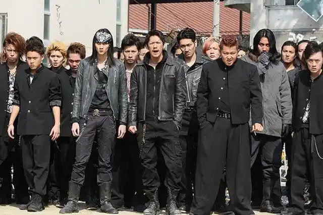 此人号称"竹联帮教父",叱咤风云几十年,死后几十万人为其送葬