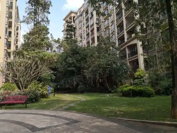 莱茵湖畔漂亮三房租2000实图朝南拎包入住,青秀租房-南宁58安居客