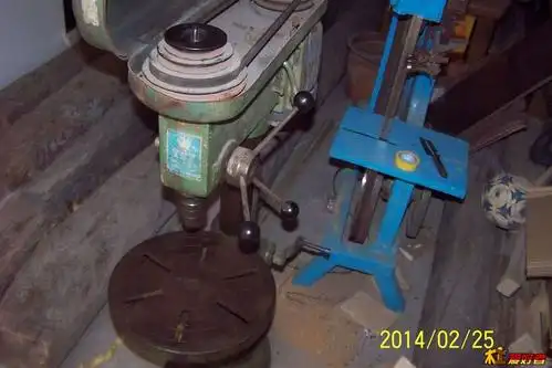 三线电机台钻改二线接线图