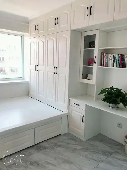 定制榻榻米,大衣柜