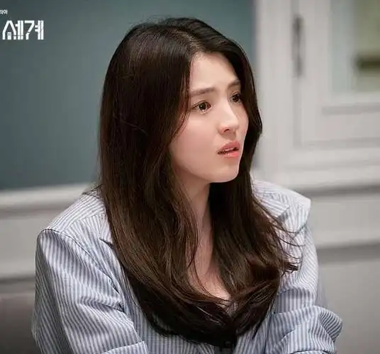 「美到无法讨厌」的韩剧恶女!《penthouse》金素妍戏外超反差!