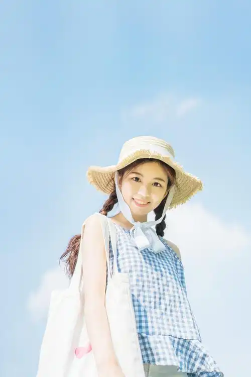 你的笑是那无法言说的风景-唯美女生