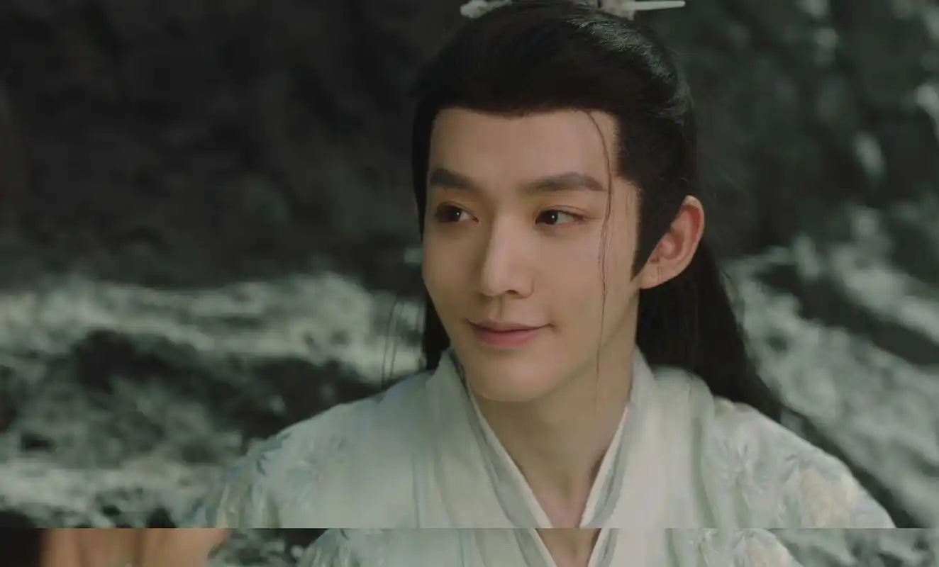 《长相思》里的邓为看起来谦谦君子,更是古装美男子#邓为# #长相思