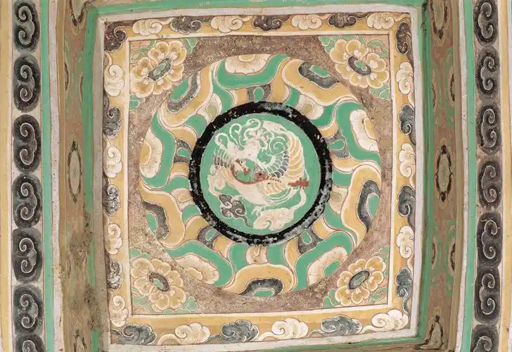 图为莫高窟第360窟藻井中的"迦陵频伽" 敦煌研究院供图