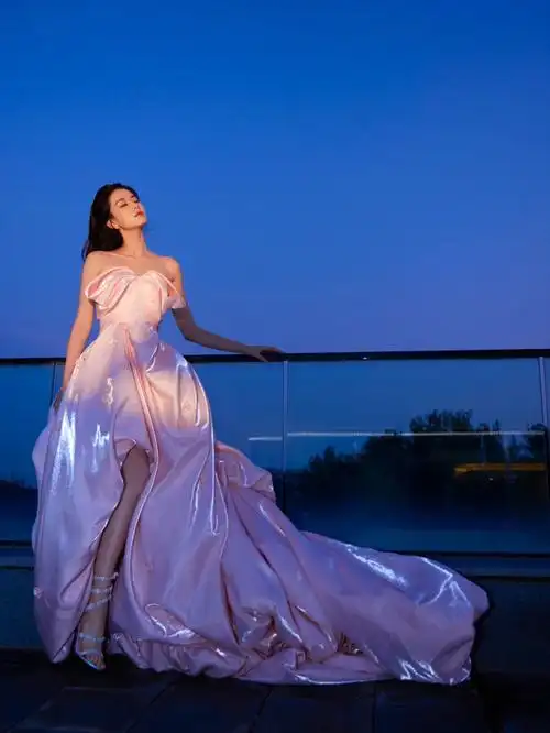 乔欣|她从画中来