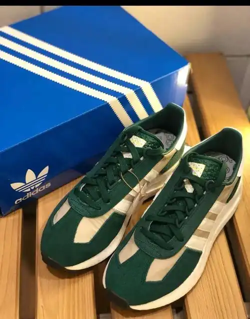 阿迪达斯三叶草78男鞋e5