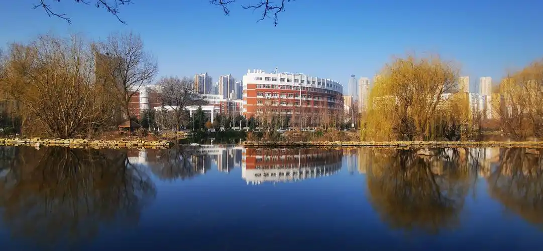 【组图】海大之春-大连海事大学新闻网