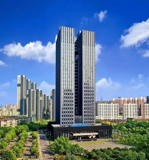 武汉市单体建面最大的写字楼邀您入伙 中国武钢5a甲级写字楼火爆招租