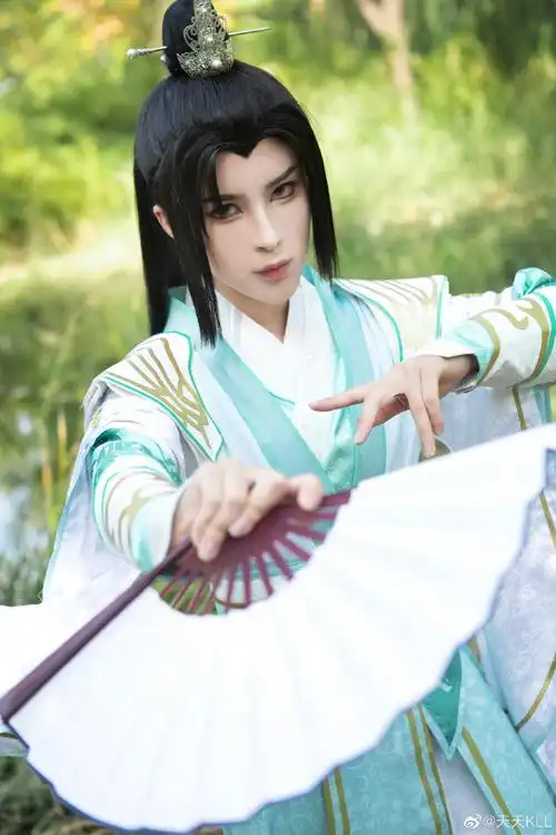 穿书自救指南动画##cos[超话]##沈清秋##沈. 来自天天kll - 微博