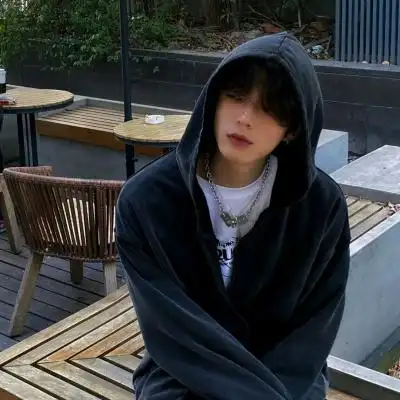 ins风男头将私有浪漫公于之众