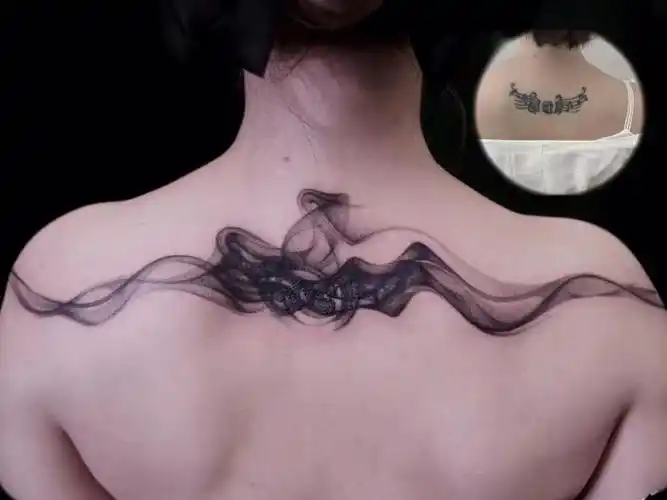 烟雾纹身遮盖后颈位置
