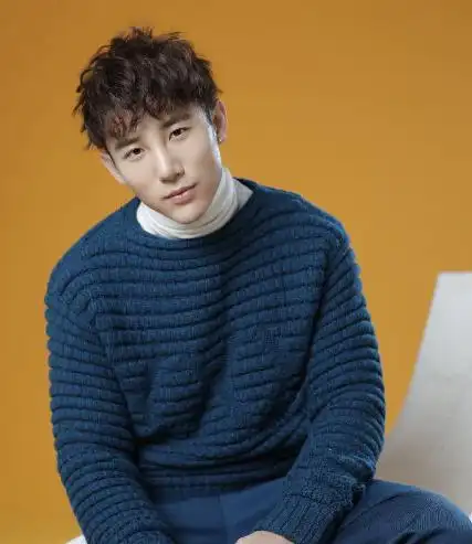 白冰录制中崩溃大哭,网友扒出前夫丁一疑"骗婚"的证据