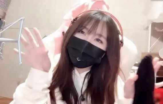 斗鱼一条小团团直播谈单身原因