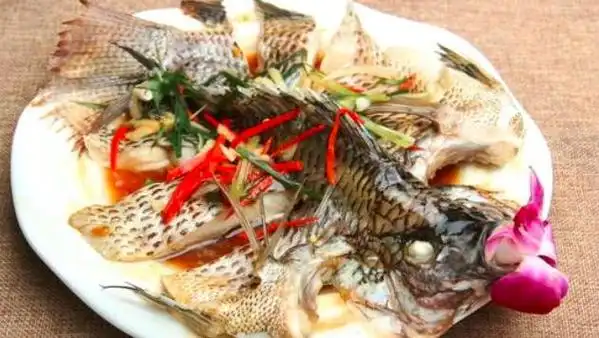 怎么清蒸罗非鱼