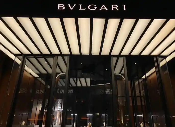 上海宝格丽奢华酒店,一夜奢靡消费10万元,普通人想都不敢想_极致_梦想