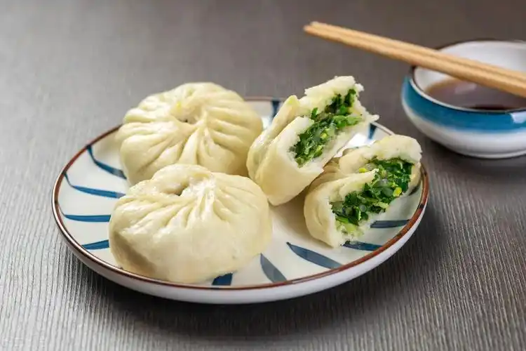 韭菜包子蒸多长时间韭菜不变色 韭菜肉包子蒸多长时间韭菜不黑 - 情书