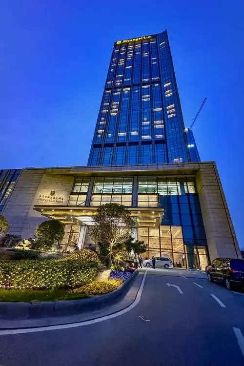 有些朋友后台私信我南京旅游住宿推荐哪里?如果你也来南京旅游!