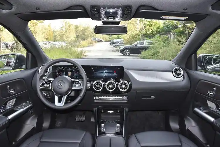 2023款(改款)奔驰gla 200上市,换新型号发动机,售价28.78万元