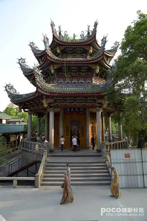 标题:厦门《南普陀寺》