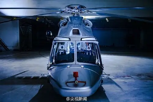 我国与法国空客直升机公司共同研发的中型多用途直升机"直-15"(中航