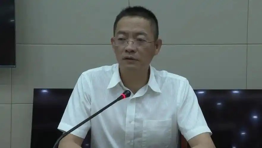 陆河县对文明创建工作进行再部署再冲刺