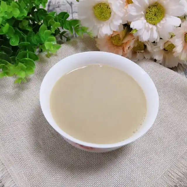 早上来一碗桂圆大枣豆浆,补气养血,面色红润