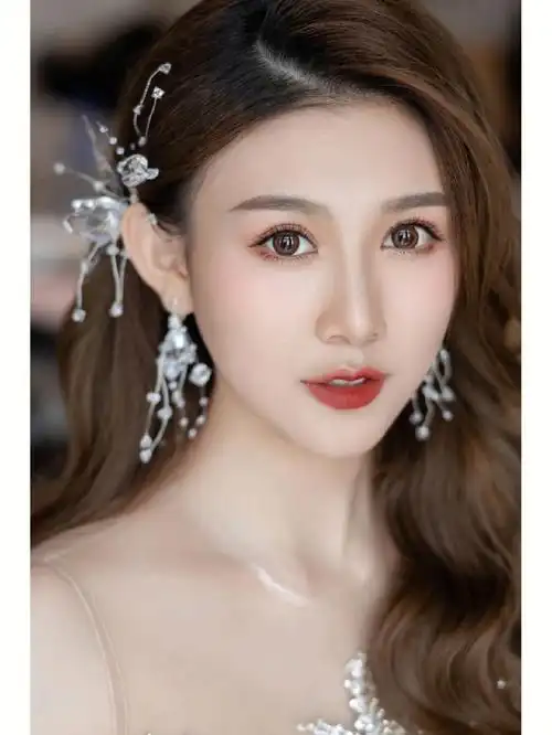 好看的妆容你一定要放大了看