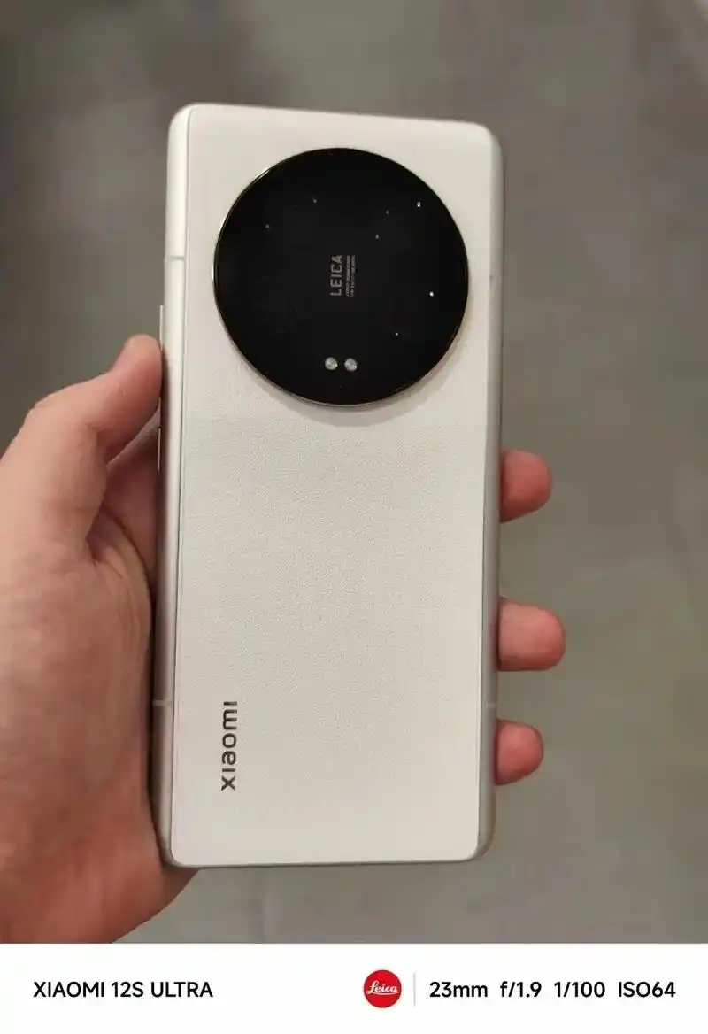 小米13ultra实拍.白色是真的耐看阿,更像相机了#数码产 - 抖音